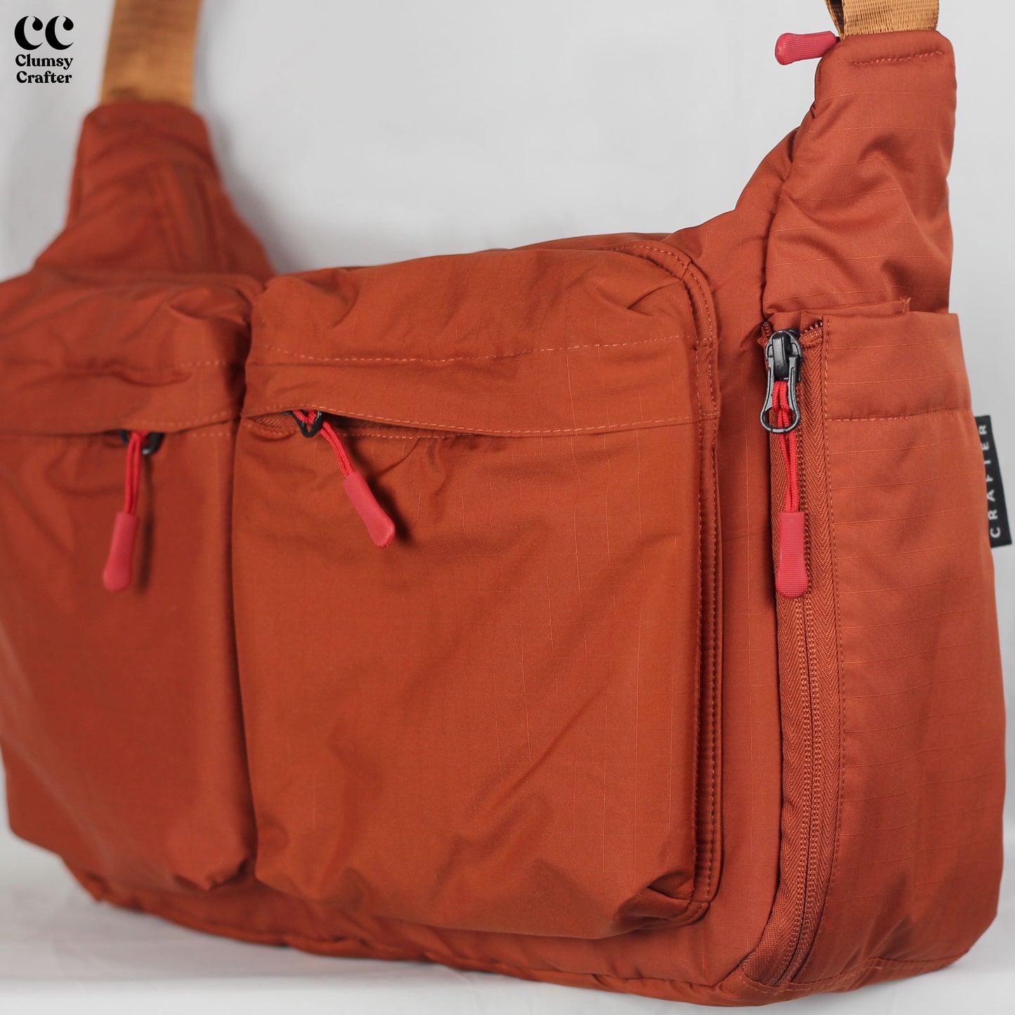 Juno Messenger Bag
