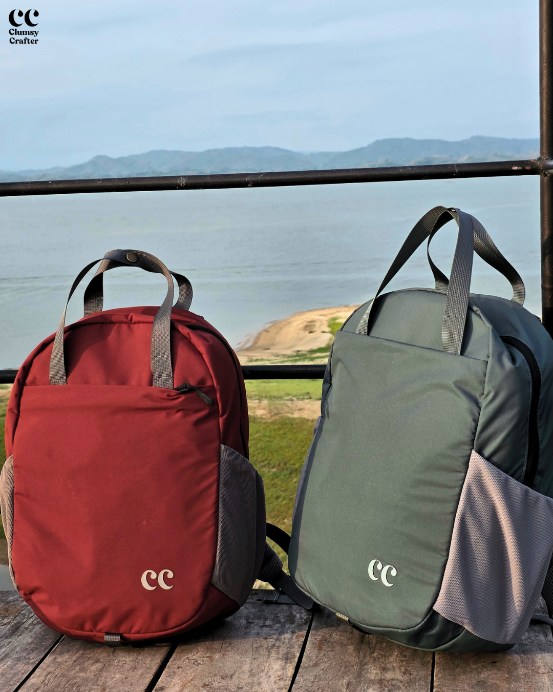 Nomad Daypack- Deep Maroon