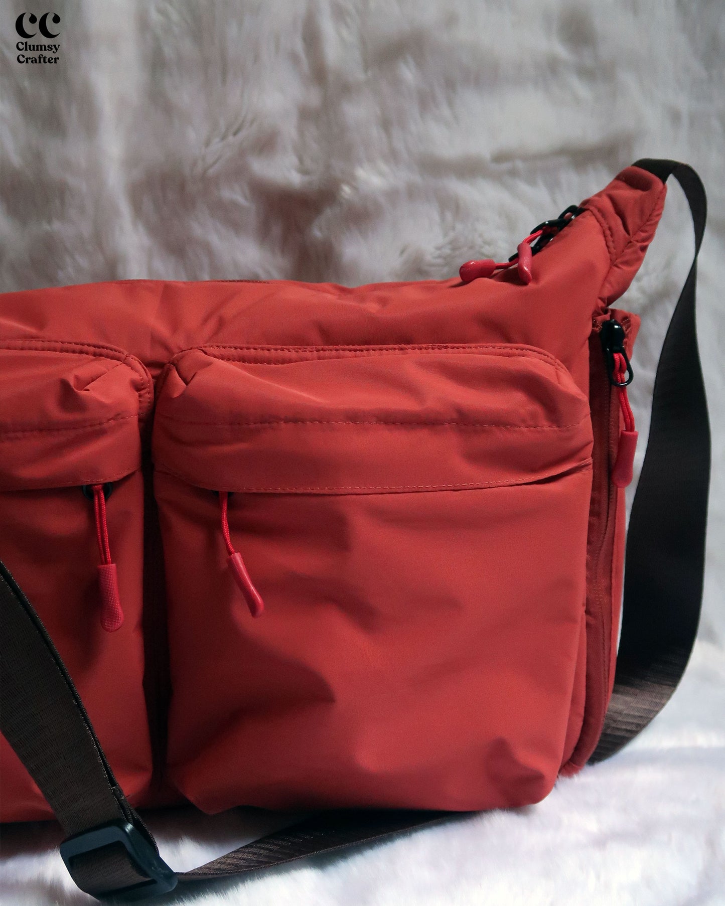 Juno Messenger Bag