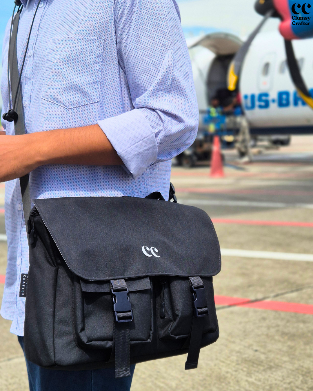 CC Messenger Bag- Black