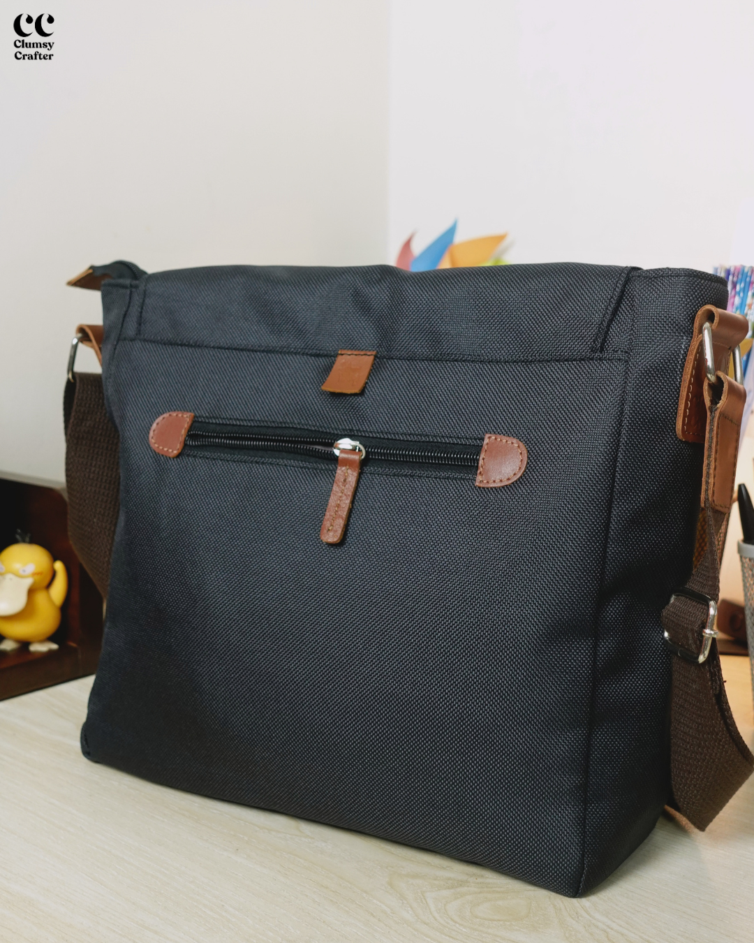 Brief Messenger Bag- Metalic Grey