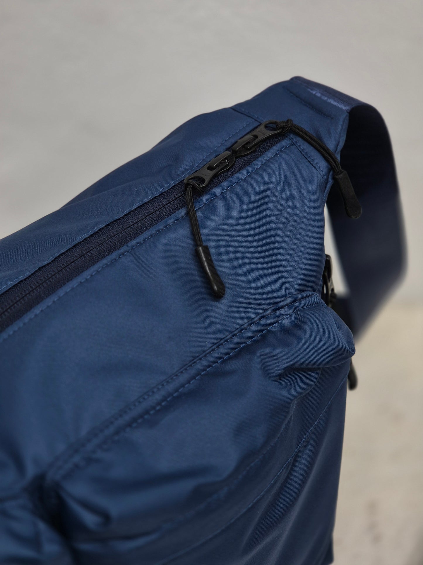 Juno Messenger Bag- Midnight Blue
