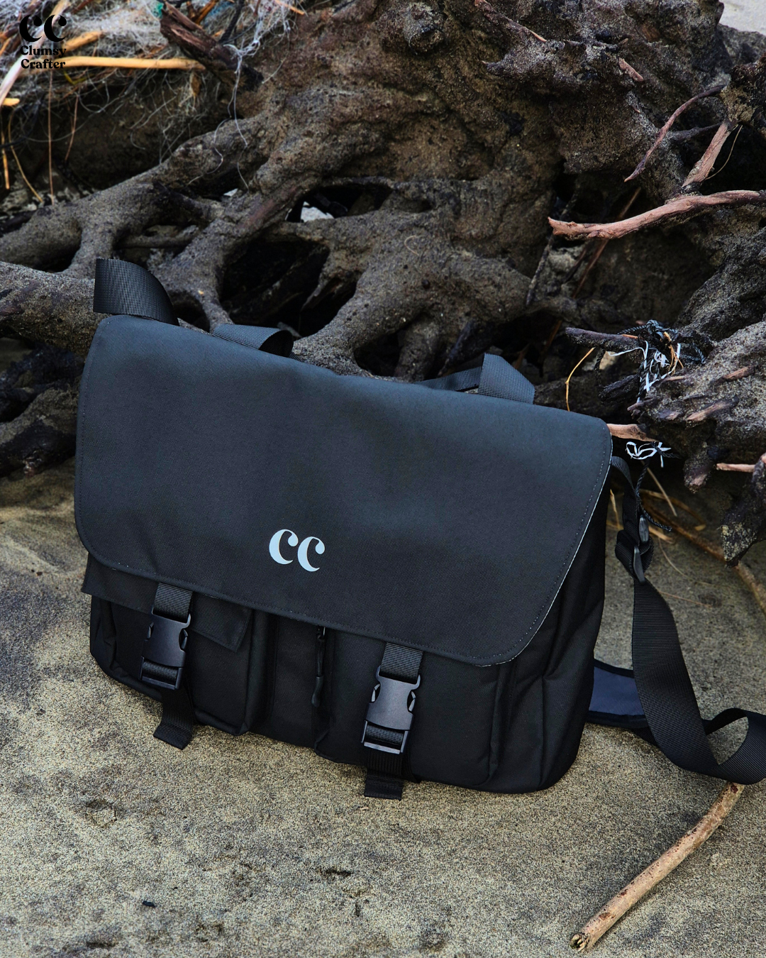 CC Messenger Bag- Black