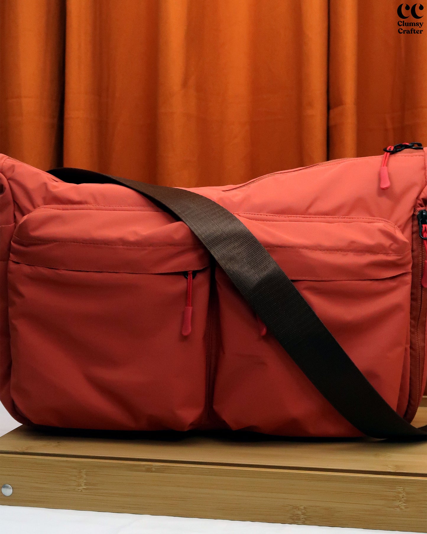 Juno Messenger Bag