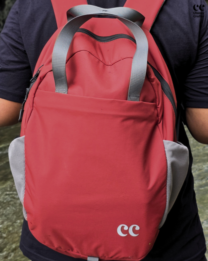 Nomad Daypack- Maroon
