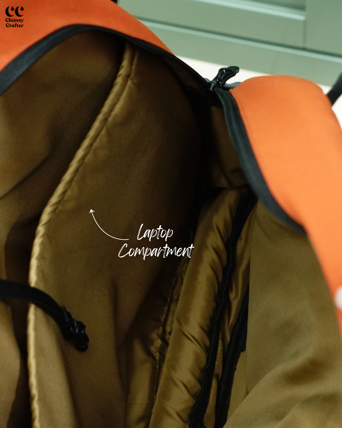 Nomad Daypack- Pumpkin Orange