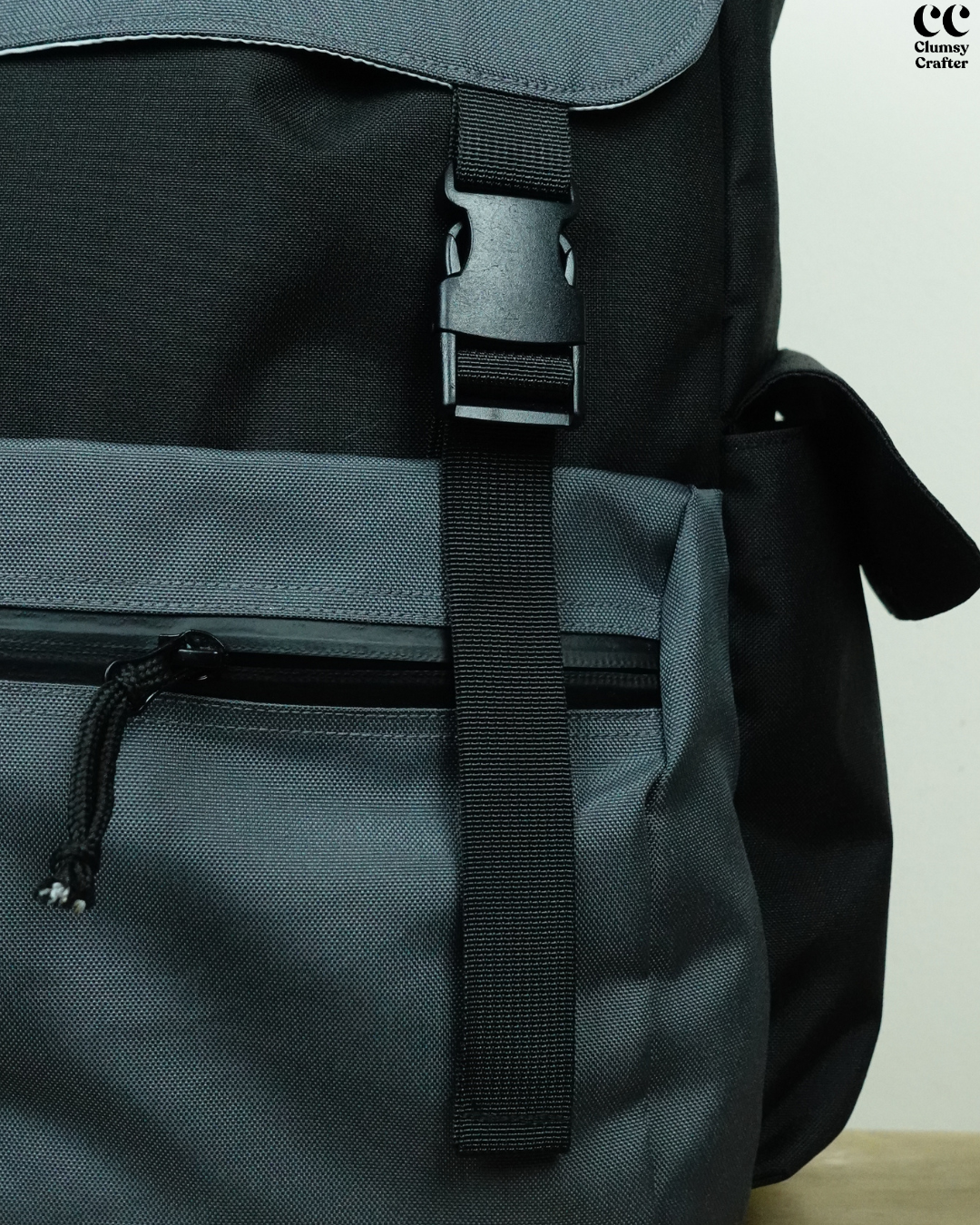 Astro Backpack- Grey Black
