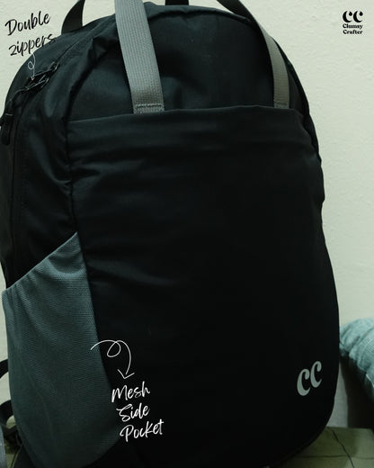 Nomad Daypack- Jet Black