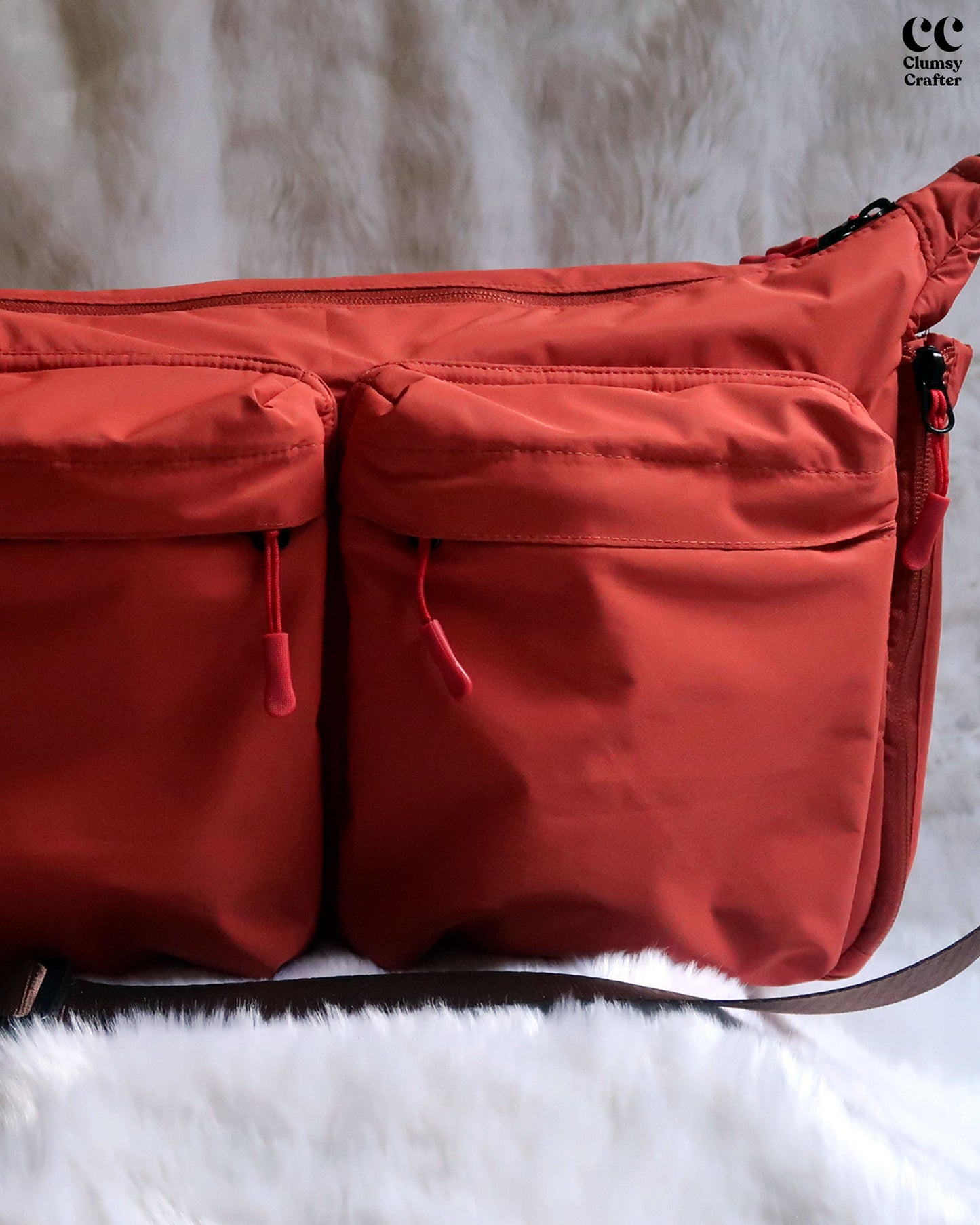 Juno Messenger Bag