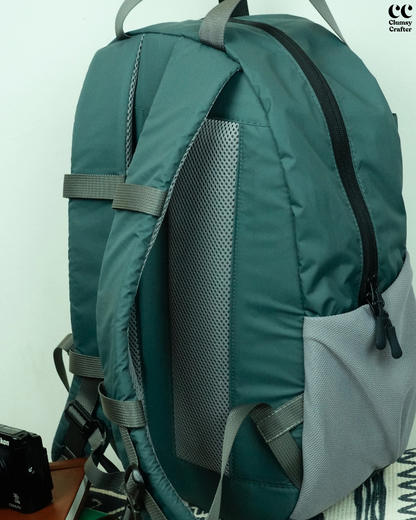 Nomad Daypack- Collection