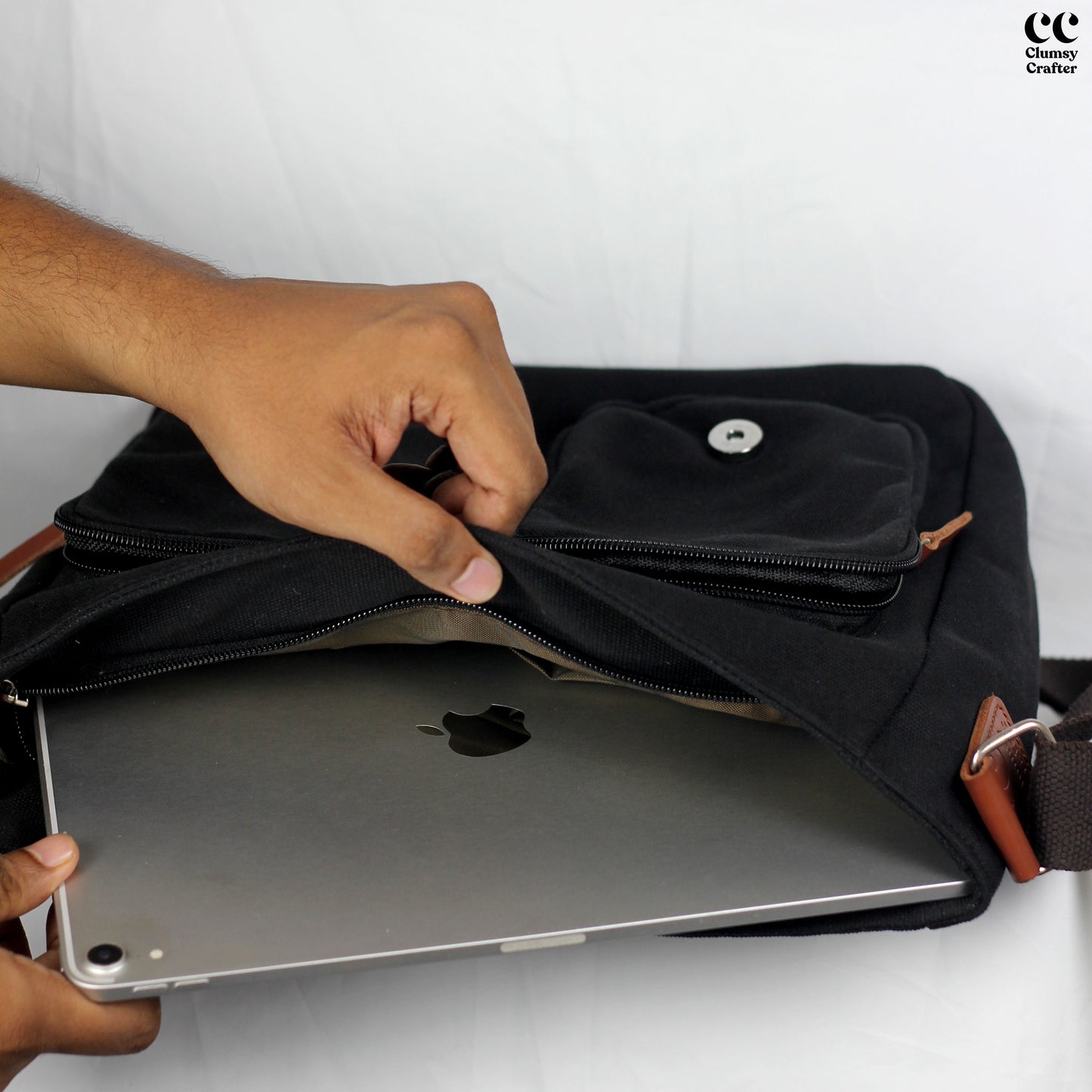 Brief Messenger Bag
