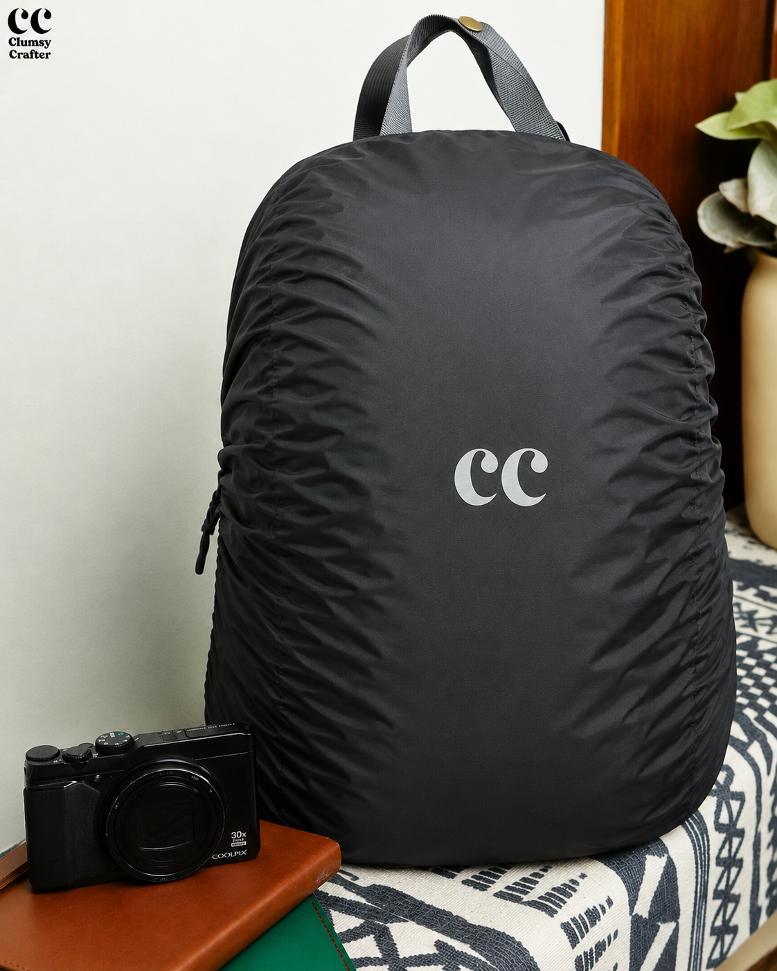 Nomad Daypack with Rain Cover Combo
