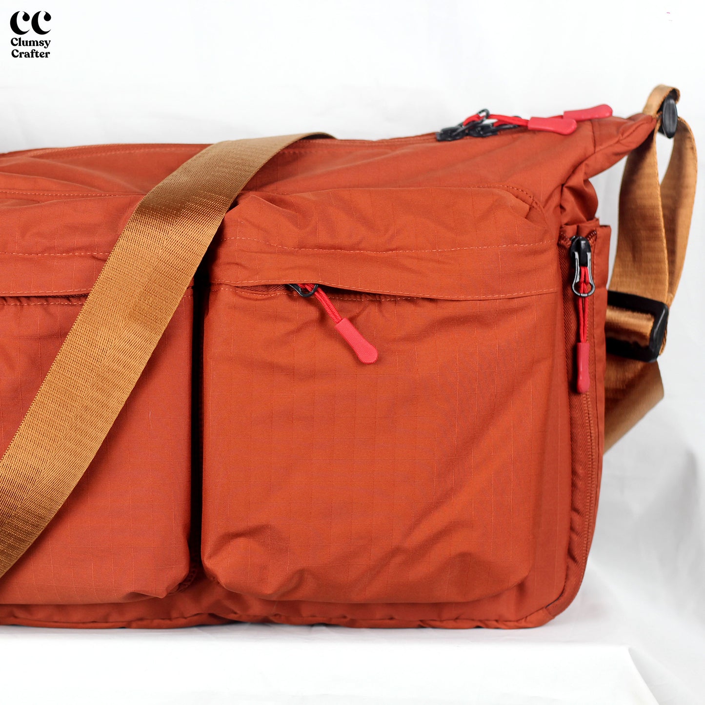 Juno Messenger Bag