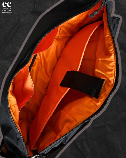 Juno Messenger Bag- Carbon Black